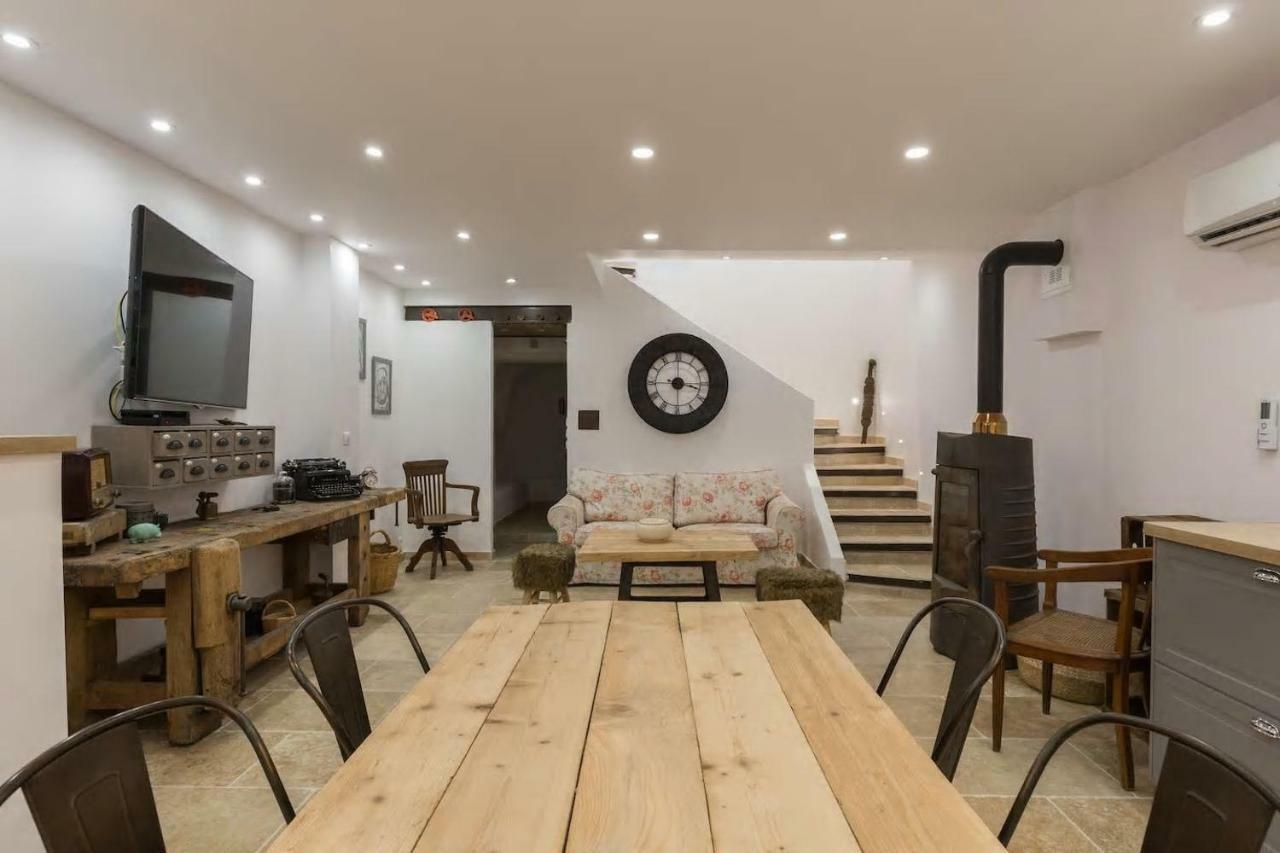 Petite Maison Du Ventoux Mormoiron Bagian luar foto