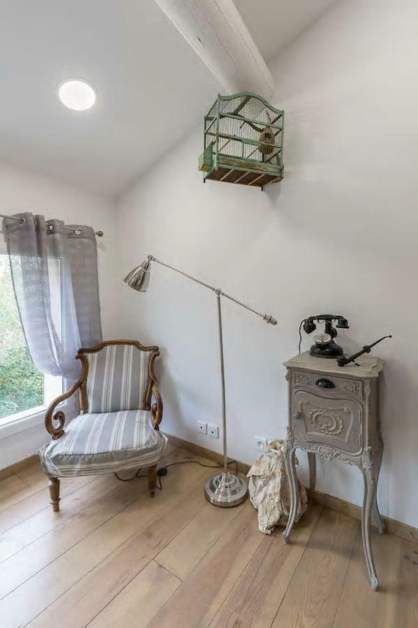 Petite Maison Du Ventoux Mormoiron Bagian luar foto