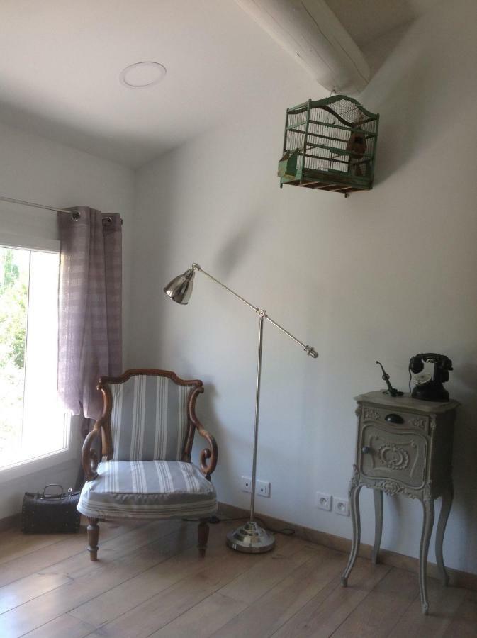 Petite Maison Du Ventoux Mormoiron Bagian luar foto